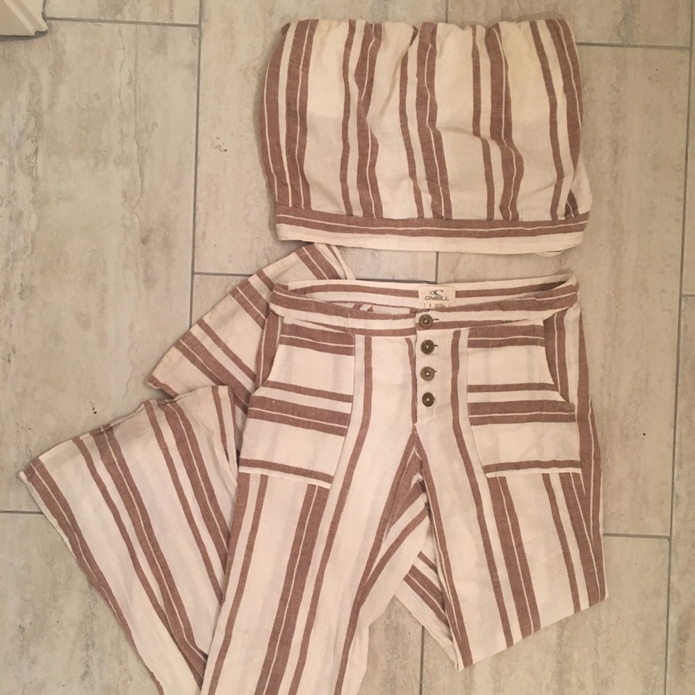 O’Neil two piece set